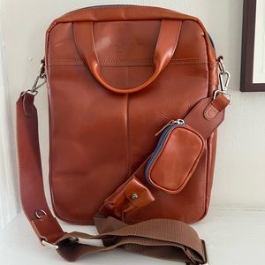 BRAND NEW — NASHUA LAPTOP BAG by JOHN FLUEVOG. For men or women. Perfect gift!
